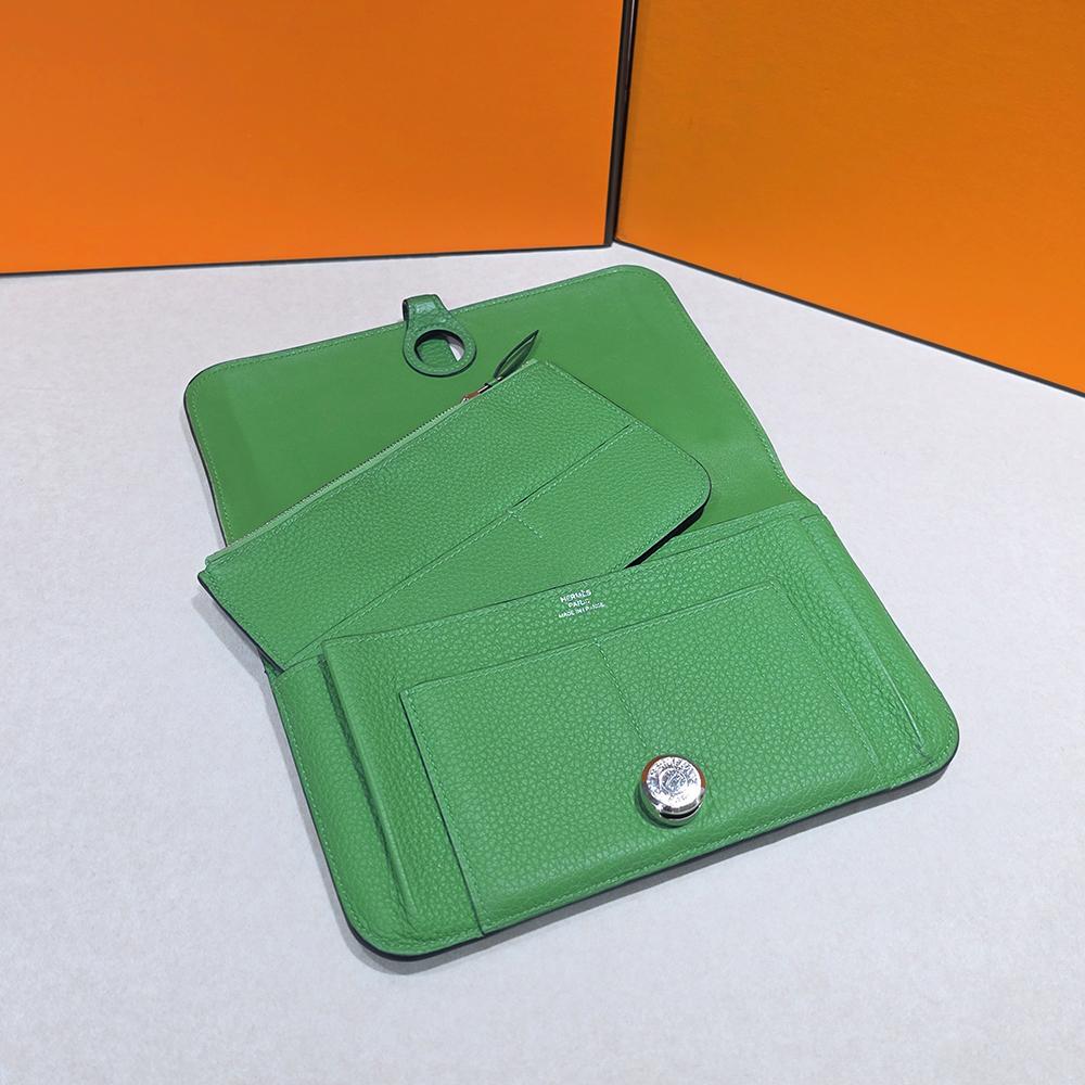 HERMES Togo Leather Dogon Duo Long Wallet Green Palladium Hardware