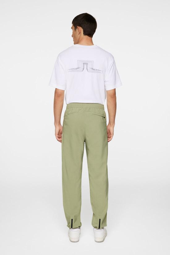 J LINDEBERG Training Jogger Sweatpants for Men AMPA12305M311 OIL GREEN DOM
