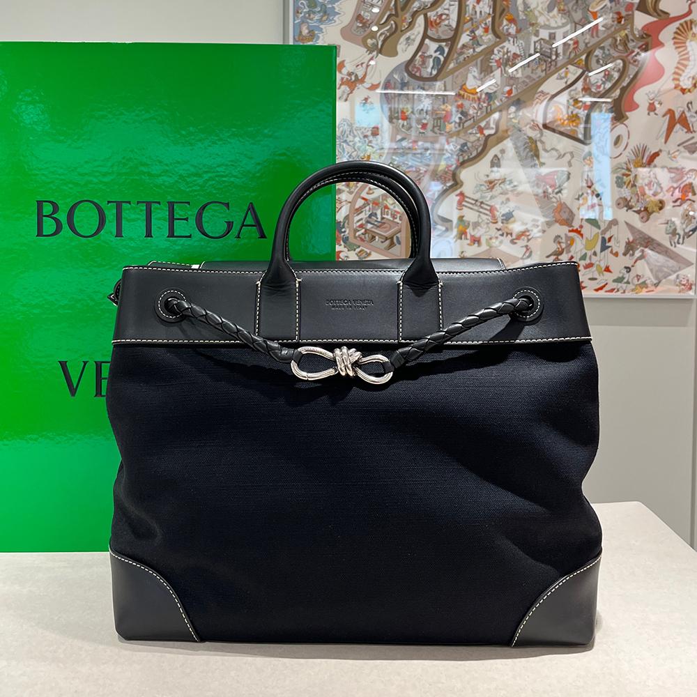 Bottega Veneta Canvas Tote Bag with Leather Trim Large Andiamo Voyager