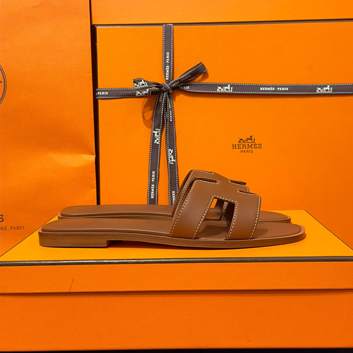 HERMES Oran Sandals Slippers Calfskin Gold