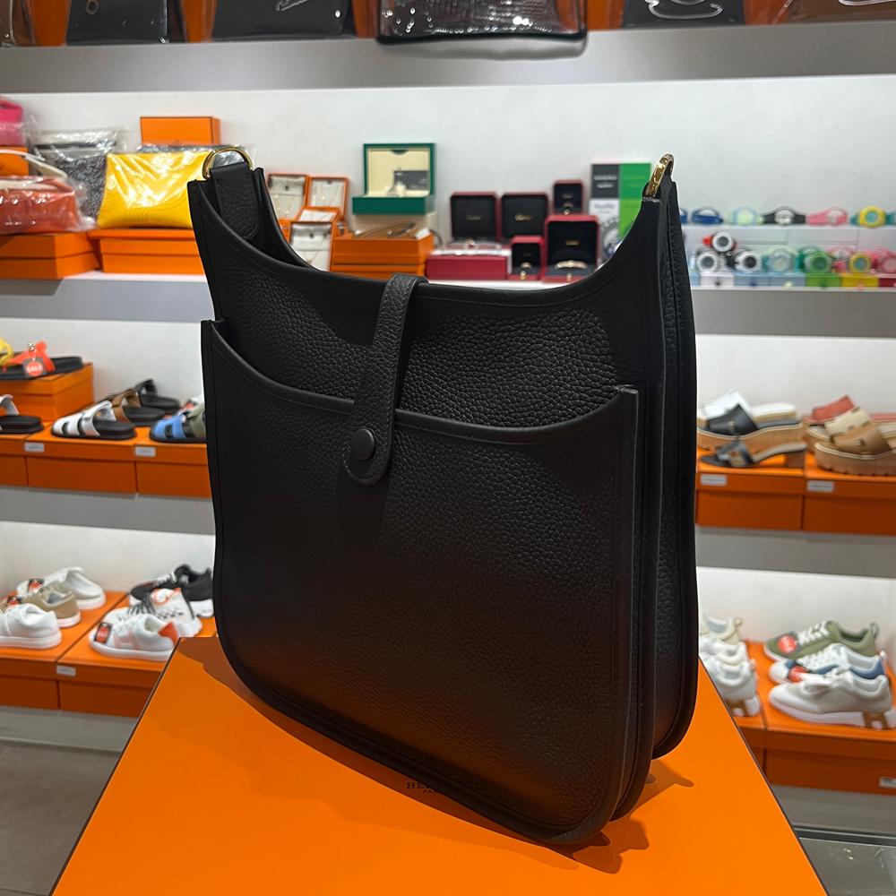 HERMES Clemence Leather Evelyne 29 Black Crossbody Bag Palladium Hardware