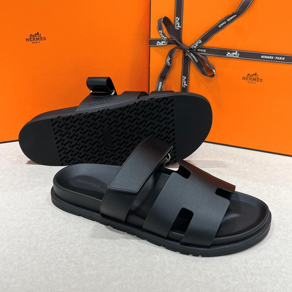 HERMES Men’s Chypre Classic Black Sandal