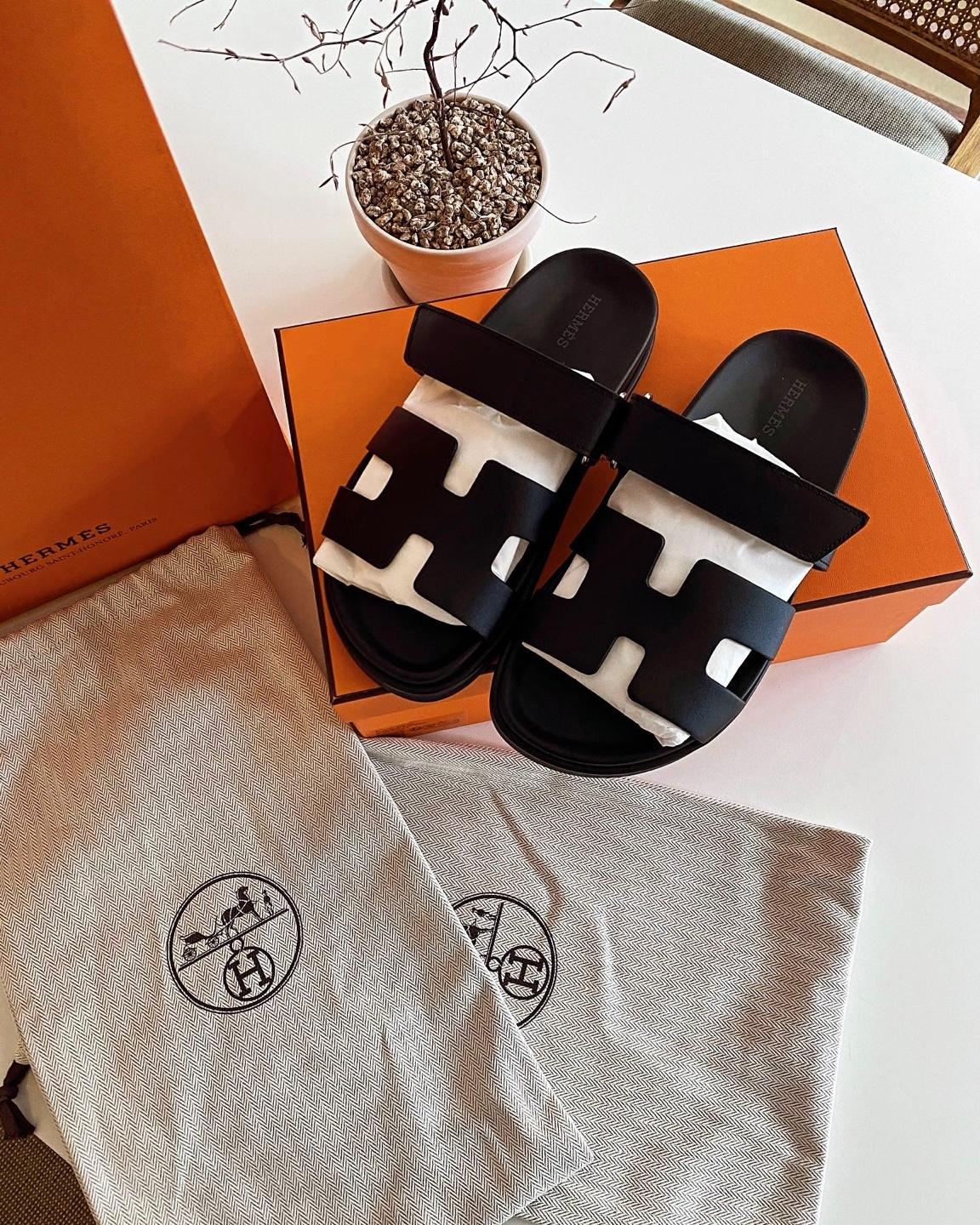 HERMES Chypre Sandals Calfskin Noir Black Women’s Sandals