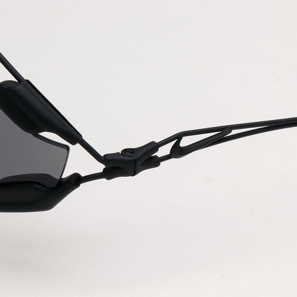 Nike Polarized Titanium Ultra Lightweight Sports Sunglasses EV24032 010