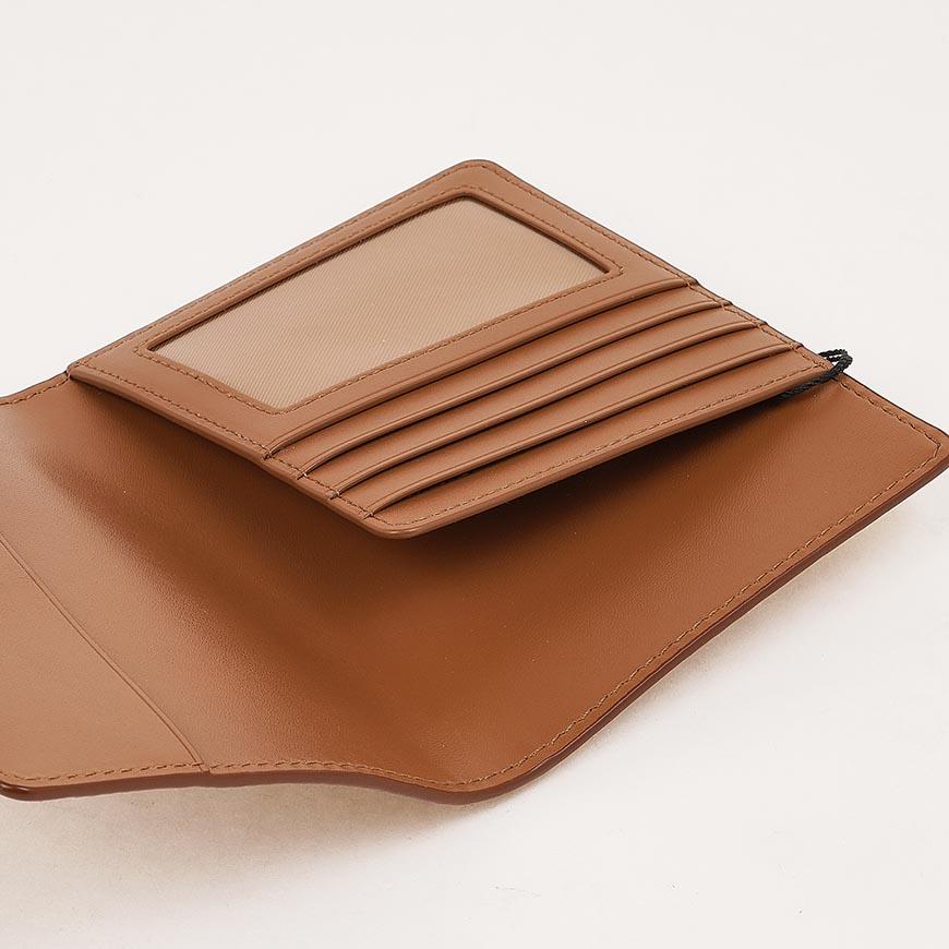 Marc Jacobs Unisex Leather Passport Wallet Case Brown