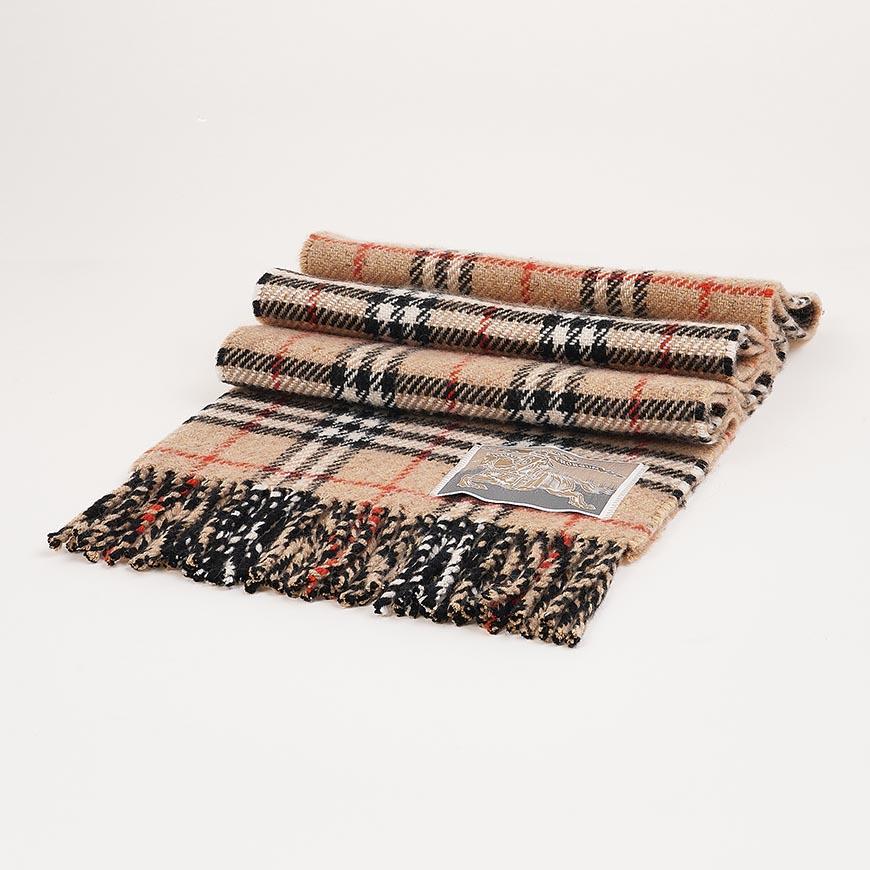 BURBERRY Unisex Check Wool Scarf 8099014 MU DF CHECK TO TEX SCF B9719