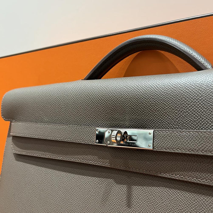HERMES Etoupe Leather Depeches GM Tote Bag Palladium Hardware