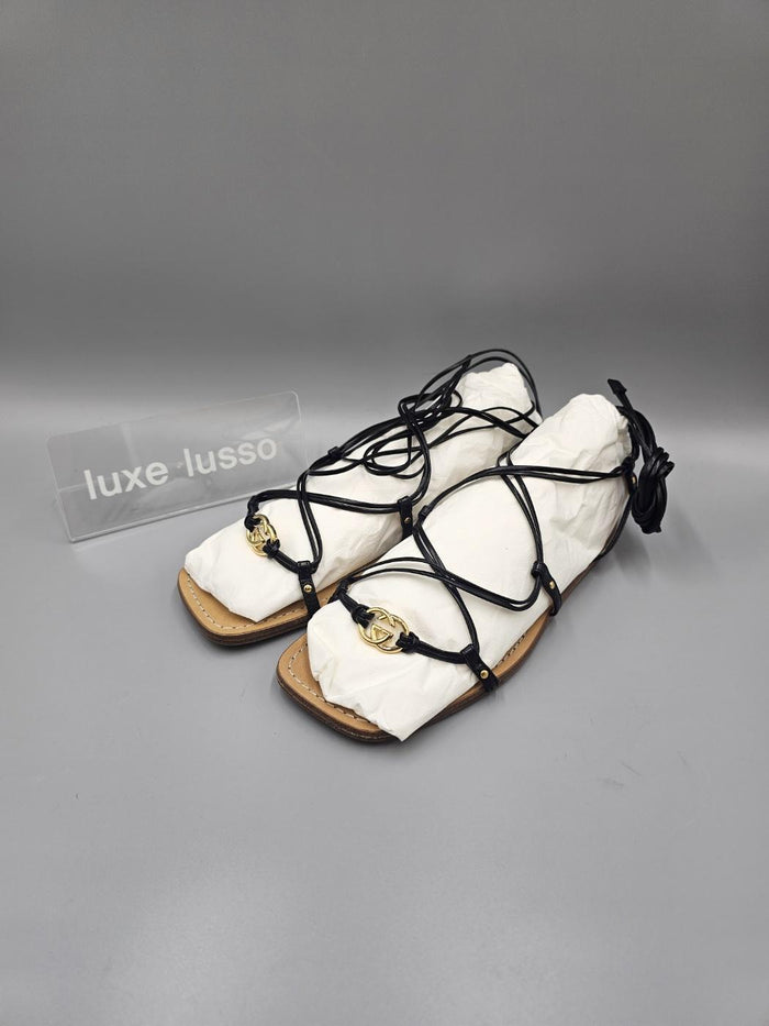 GUCCI Women Interlocking G Strappy Leather Sandals 738680