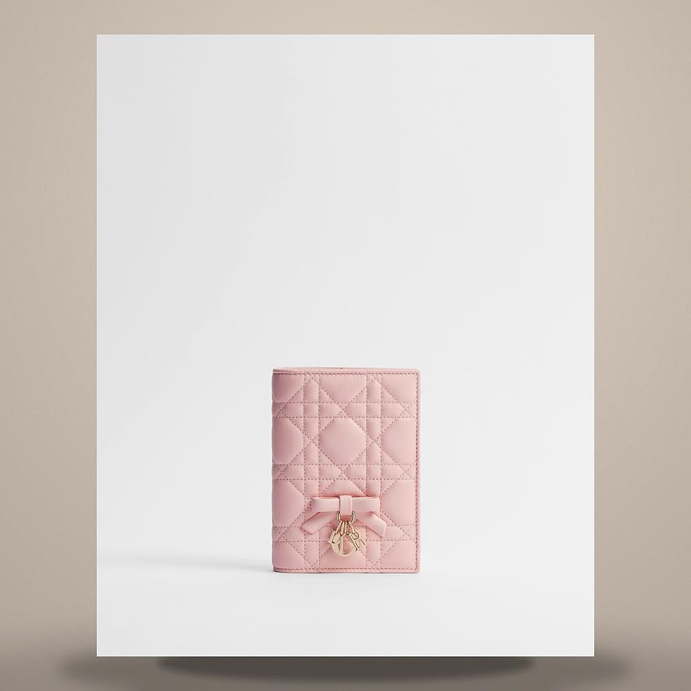 DIOR Lady Dior Passport Cover Supir Pink Cannage Lambskin Crossbo S2626OUQA M19N