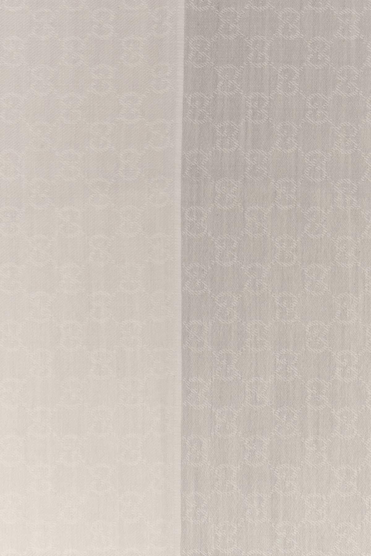 GUCCI Gray Wool Knit Scarf