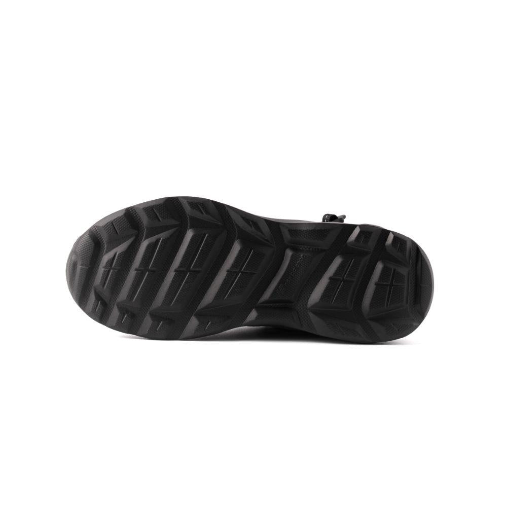 New Balance Silver CAVE Sandals Low-Top Sneakers