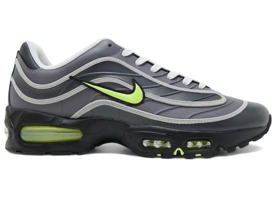 Nike Women’s Sneakers Shoes IO1753 003 DOM