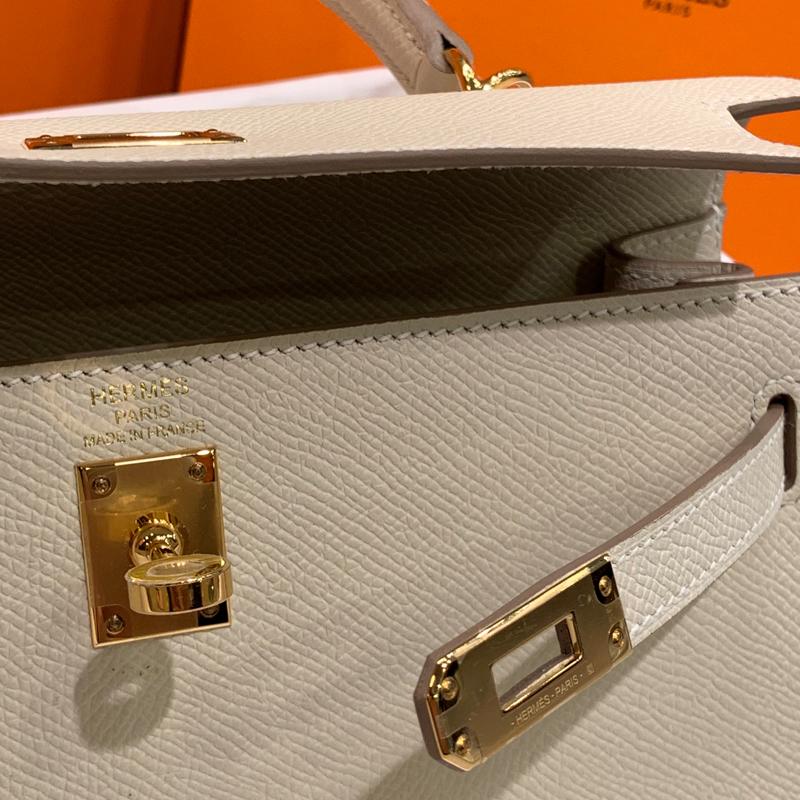 HERMES Epsom Leather Kelly 25 Ivory Shoulder Bag Gold Hardware