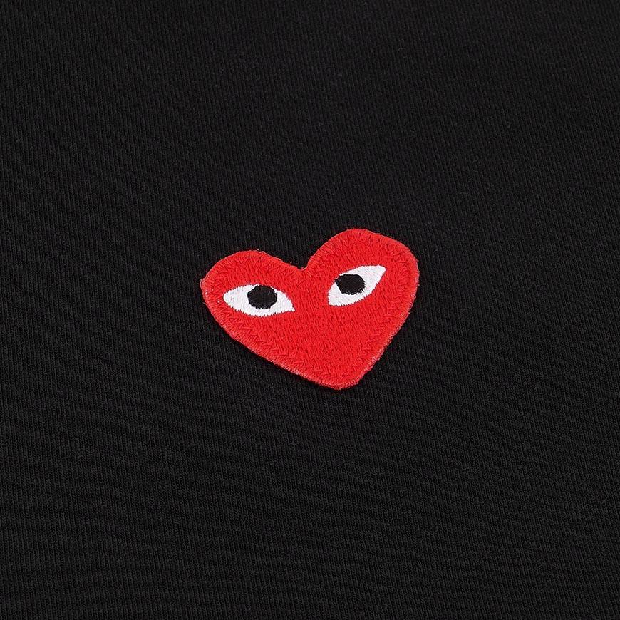 Comme des Garcons Unisex Red Heart Patch T-Shirt AZ T118 051 BLACK