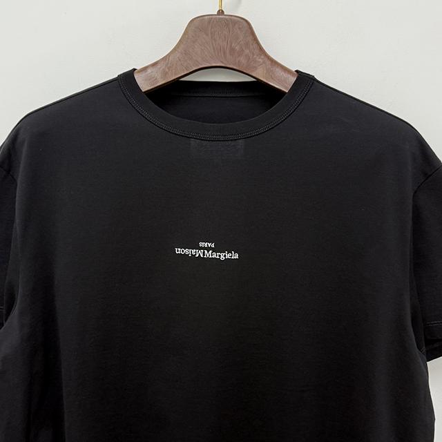 Maison Margiela Distorted Embroidered Logo Stitch Short Sle S30GC0701 S22816 900