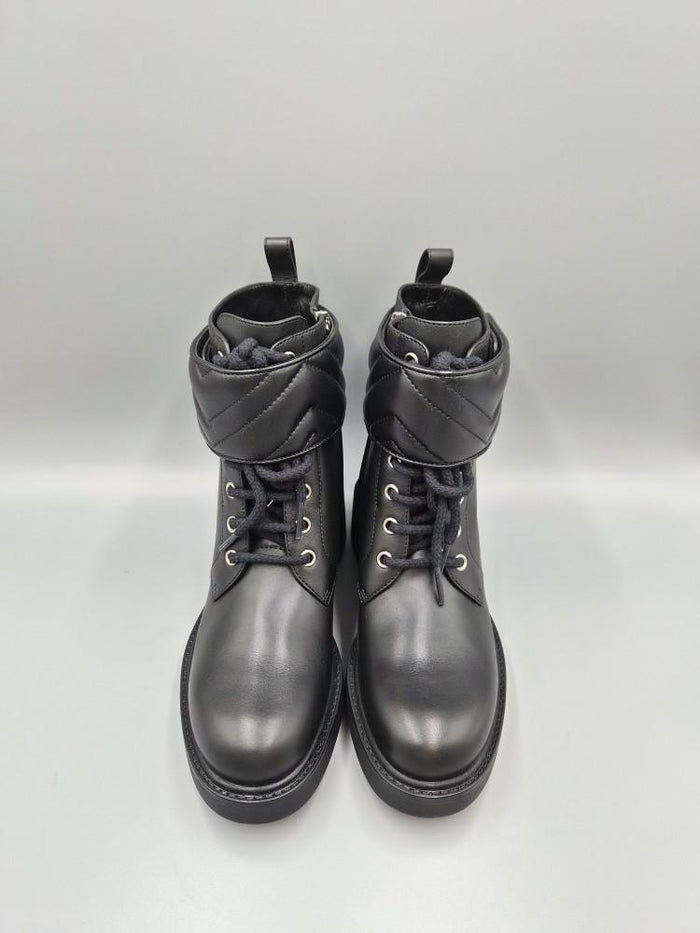 GUCCI Double G Black Leather Chelsea Ankle Boots 670397