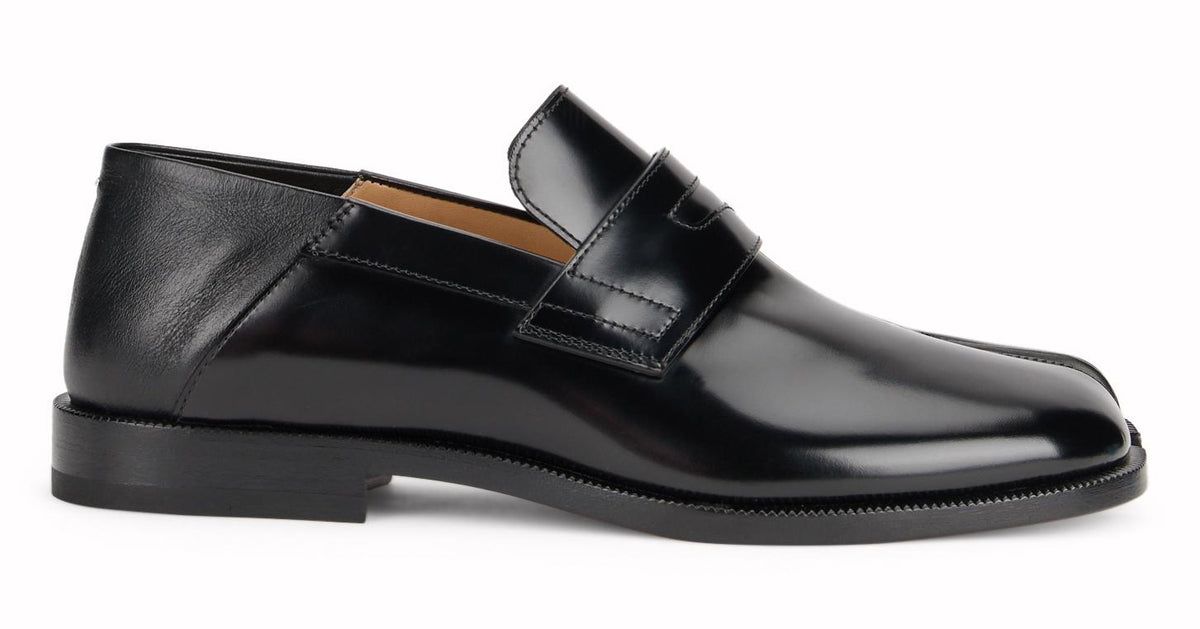 Maison Margiela Black Leather Loafers