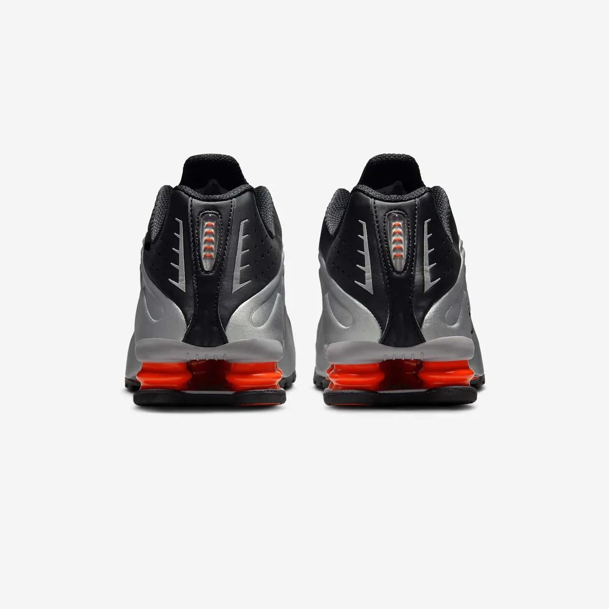 Nike Shox R4 Metallic Silver Black Red Low-Top Sneakers