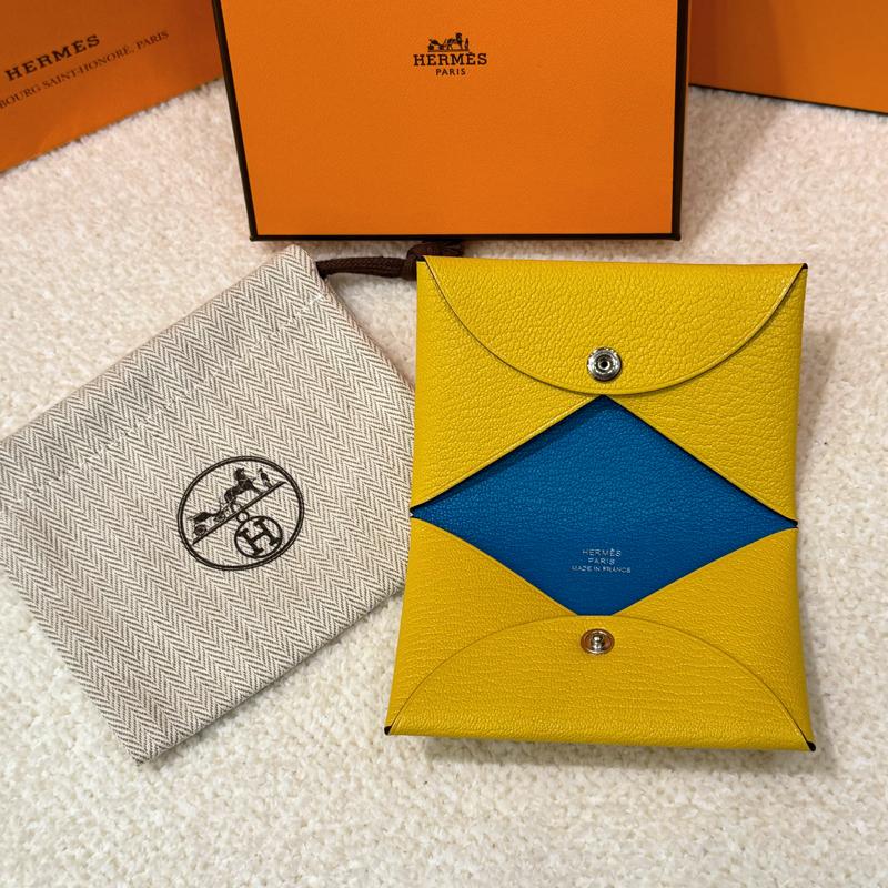 HERMES Goat Skin Palladium Calvi Verso Sun Blue Card Holder