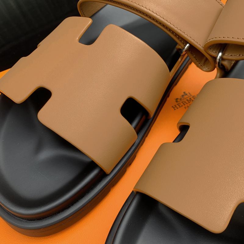 HERMES Men’s Chypre Classic Brown Leather Sandals