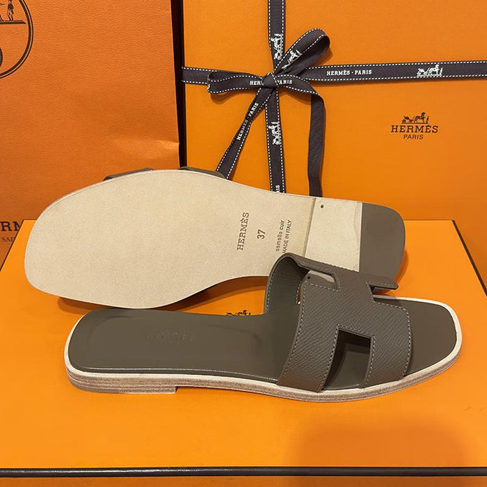 HERMES Oran Sandals Etoupe Leather Slide Sandals Women