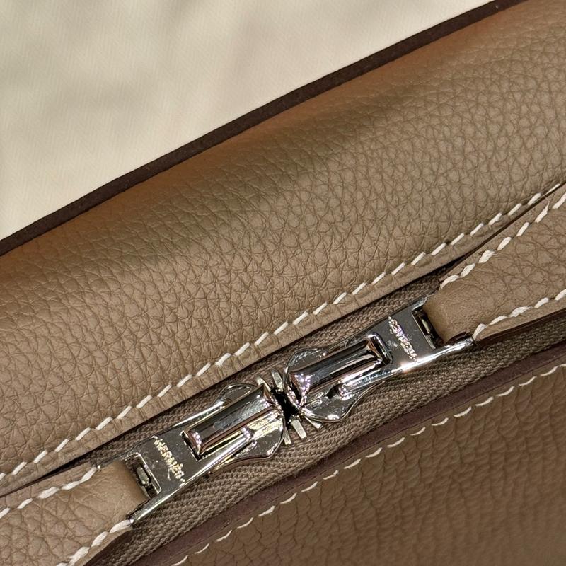 HERMES Etoupe Leather Victoria Light Brief Case Tote Bag Unisex