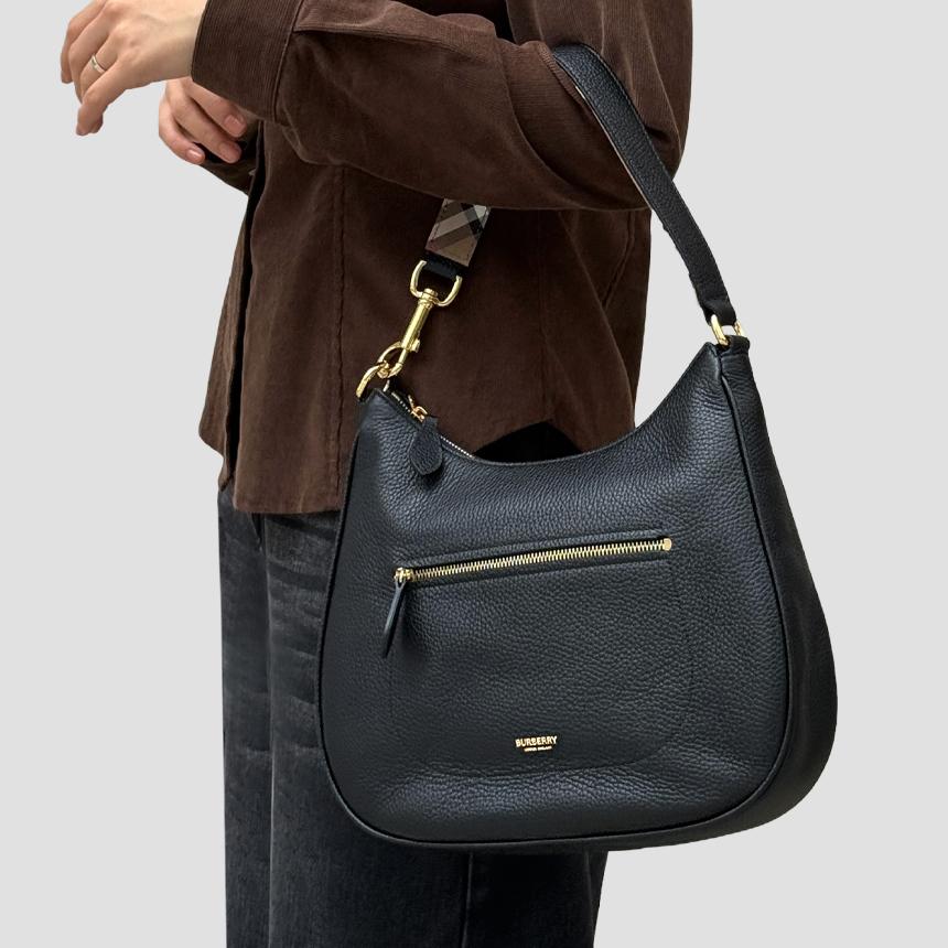 BURBERRY Grain Leather Hobo Shoulder Bag Black 81046821
