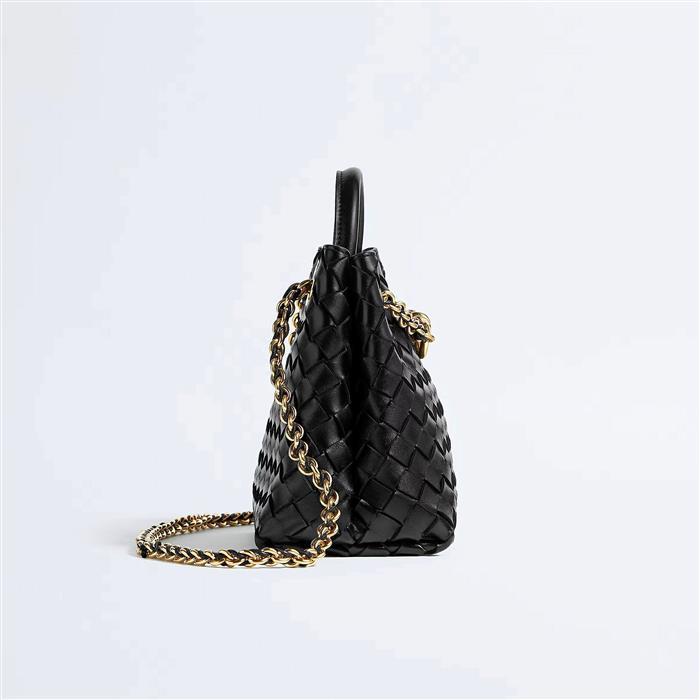Bottega Veneta Andiamo Small Leather Tote Bag Black