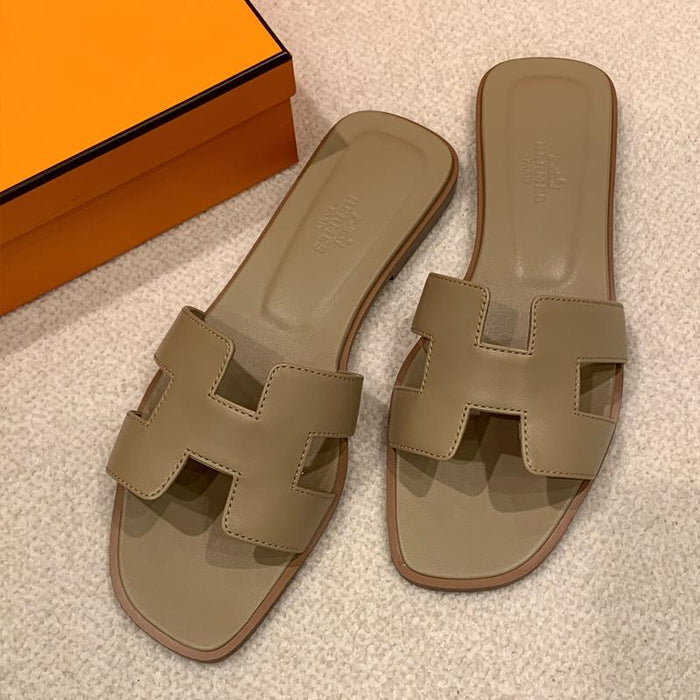 HERMES Oran Sandals Calfskin Khaki Beige Slides