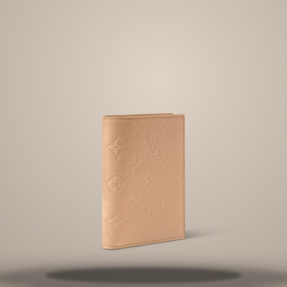 Louis Vuitton Men's Hazelnut Brown Passport Cover M28991