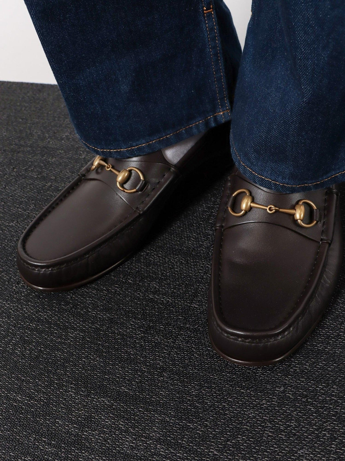 GUCCI Brown Leather Loafer Men's Dress Shoes
