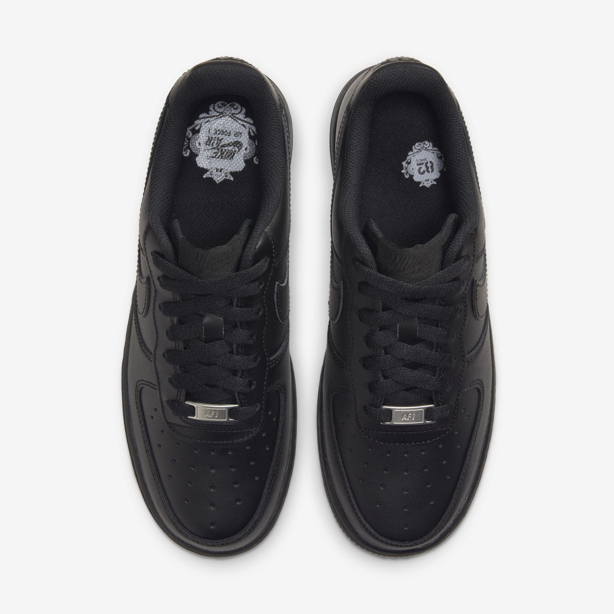 Nike Women’s Air Force 1 ’07 Low Triple Black Sneakers DD8959 001