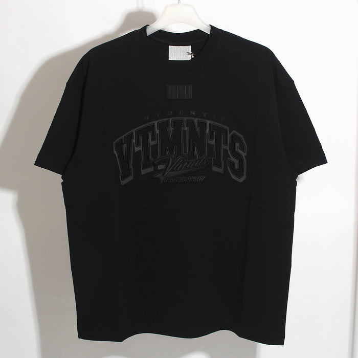 Vetements Black VTMNTS Embroidered Logo Patch Men's T-Shirt VL16TR500B