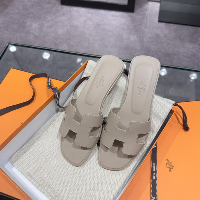 HERMES Oran Light Beige Calfskin Sandals Women