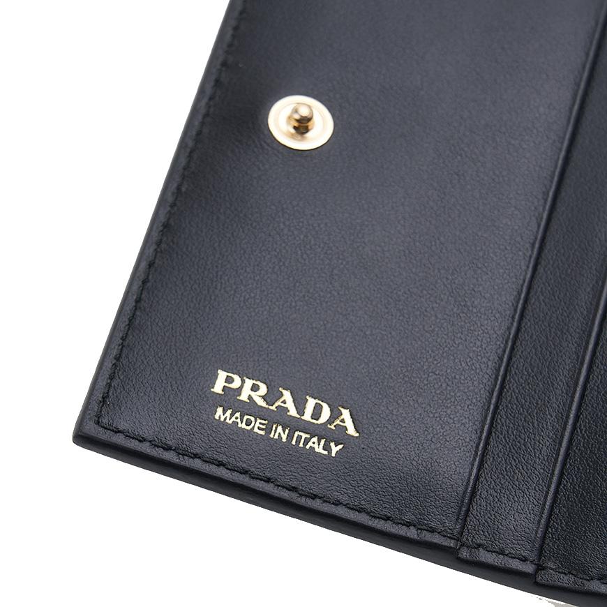 PRADA Women's Patent Leather Bifold Wallet 1MV204 069 F03KJ