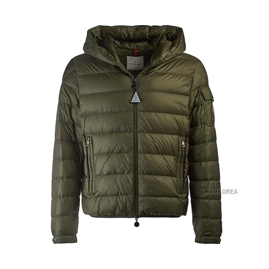 Moncler Naja Short Down Puffer Jacket for Men 1A00009 597YF 825
