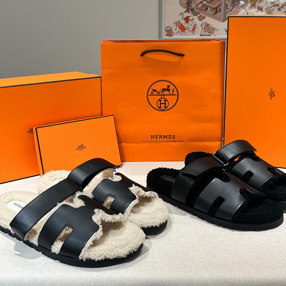 HERMES Shearling Chypre Sandals Suede Goatskin Black Ivory