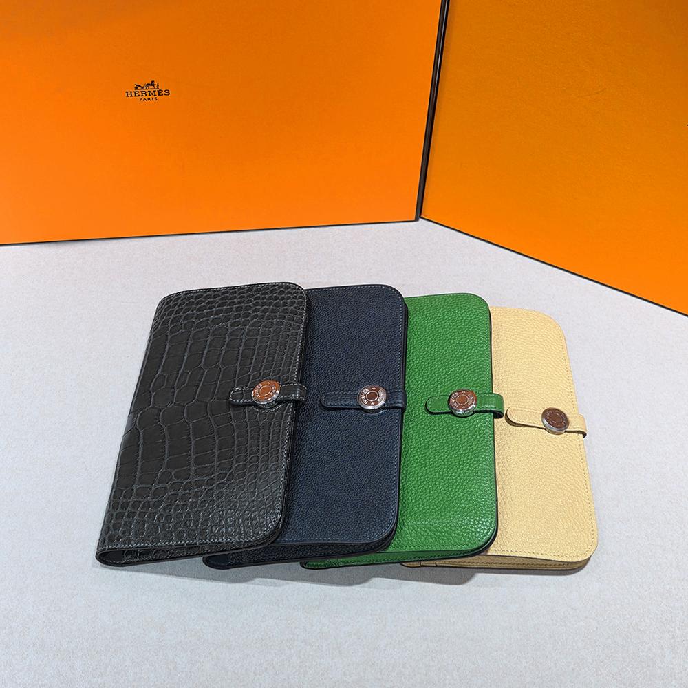 HERMES Alligator Long Wallet Gray Palladium Hardware Unisex