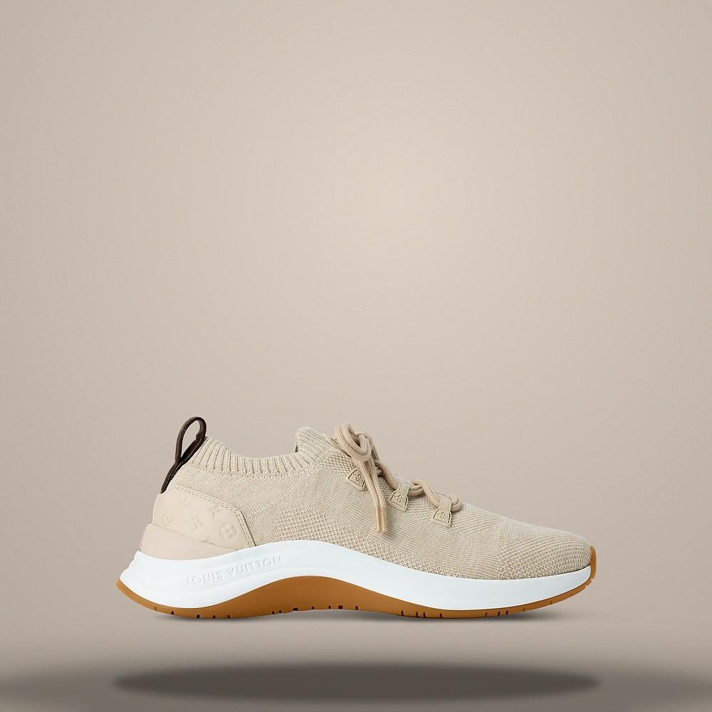Louis Vuitton Men's Beige Knit Low-Top Sneakers 1AKG7K