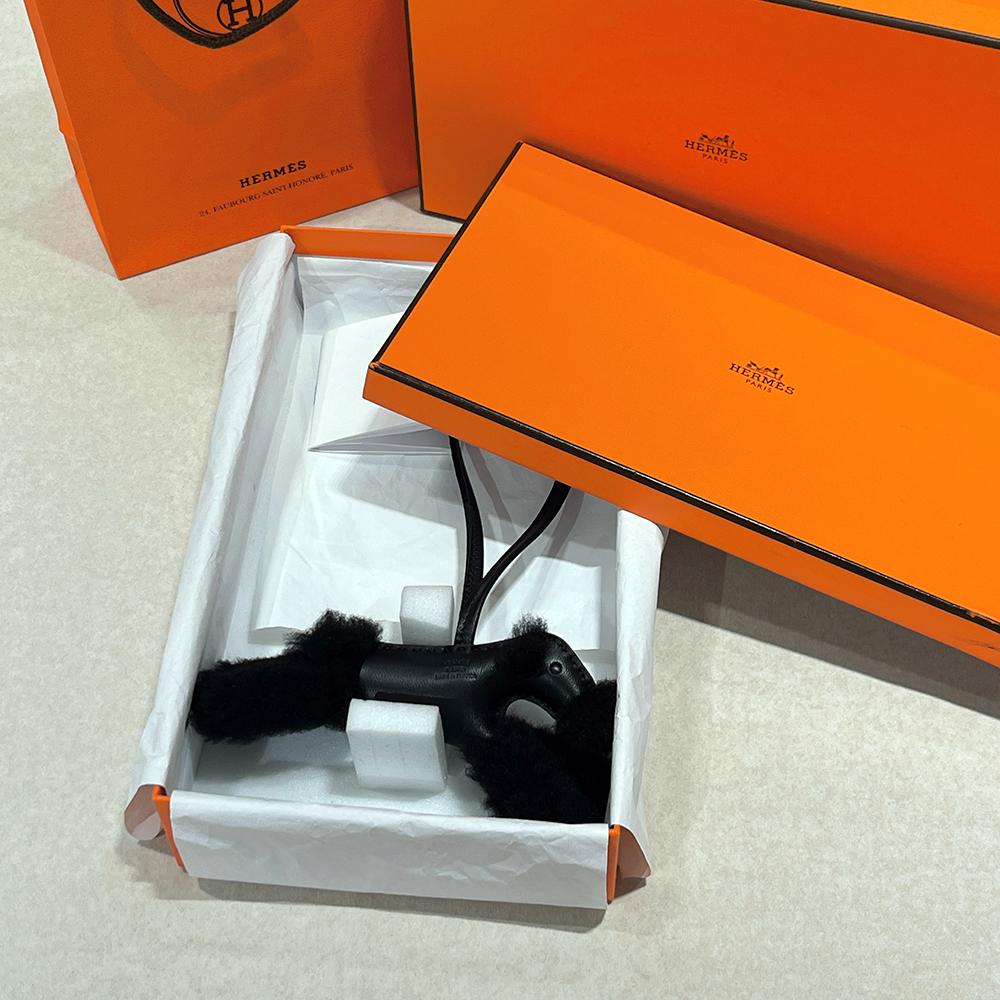 HERMES Merino Wool All Black Dog Charm Keyring Unisex
