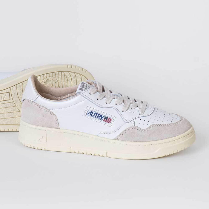 AUTRY Medalist Low Leather Sneakers Women