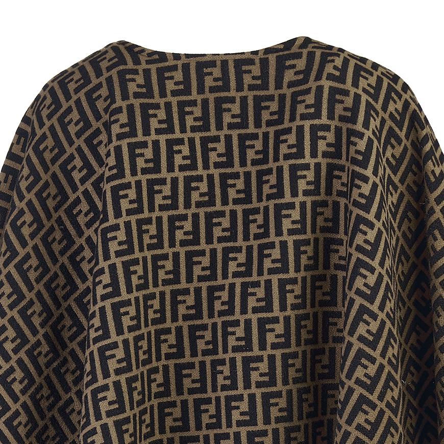 FENDI Women’s Wool Cashmere Poncho Black