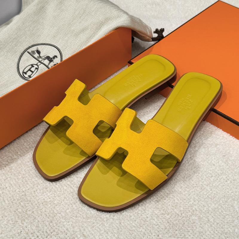 HERMES Suede Calfskin Oran Sandals Gold Yellow Women’s