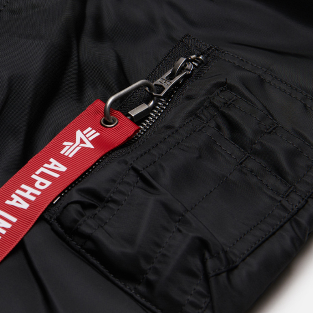 ALPHA INDUSTRIES Men’s MA-1 Bomber Jacket Black MJM53504C1