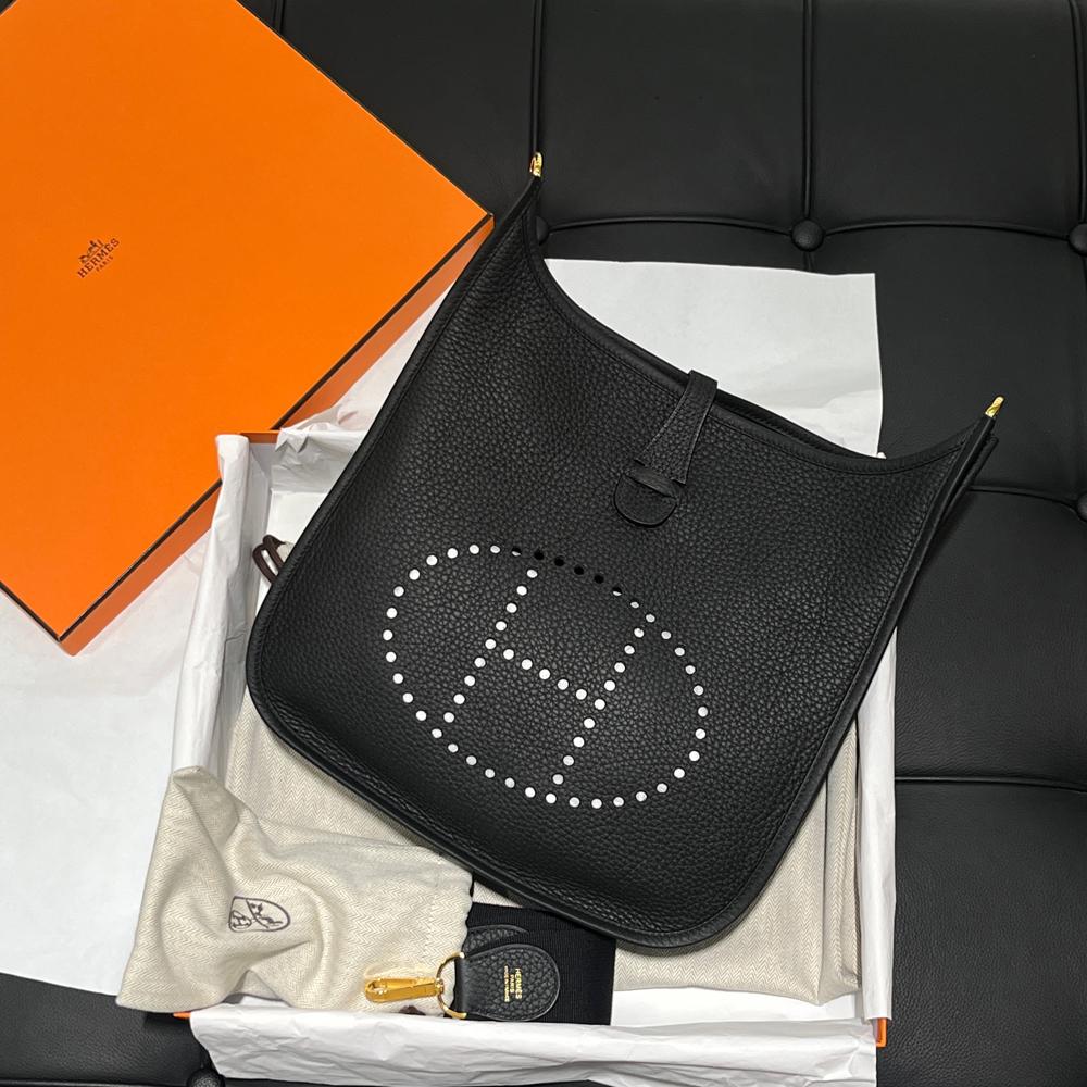 HERMES Clemence Leather Evelyne 29 Black Crossbody Bag Palladium Hardware