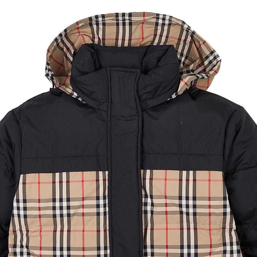 BURBERRY Reversible Check Puffer Jacket for Women 8079476 W OAKMENRE REV A7028 2