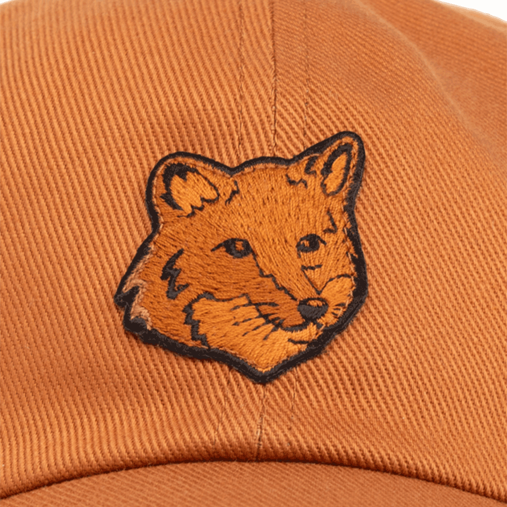 Maison Kitsune Bold Fox Logo Unisex Baseball Cap MM06104 WW0108 P261