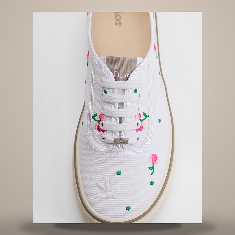 DIOR White Cotton Low-Top Sneakers Multi-Color Dove Rose Embroider 3SN348ACJH000