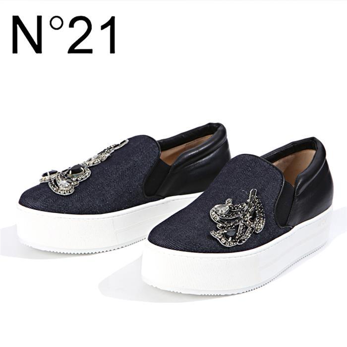 N˚21 Blue Jewel-Embellished Slip-On Sneakers