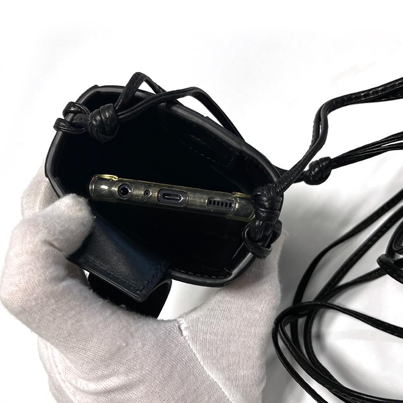 Bottega Veneta Black Leather Cassette Pouch Crossbody Bag 730541 VCQC4